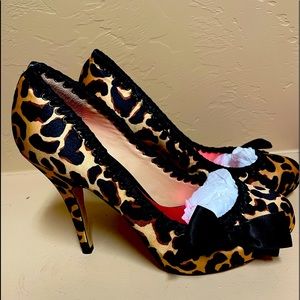 Betsey Johnson leopard heels